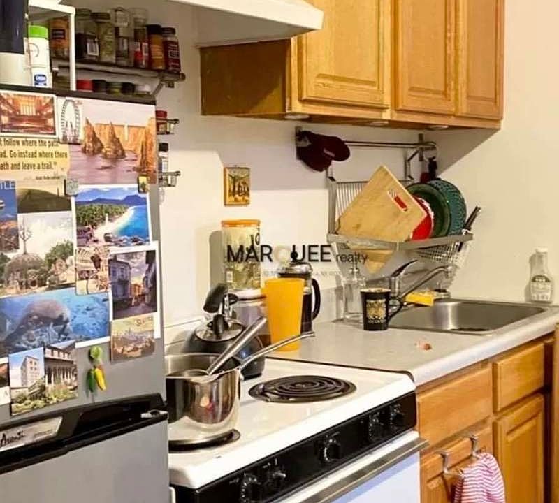 1st image of 30-58 Steinway Ave #2R