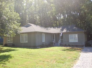 4028 Poplar Grove Rd, Midlothian, VA 23112