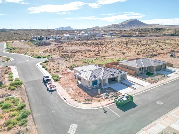 528 N 3010 W, Hurricane, UT 84737