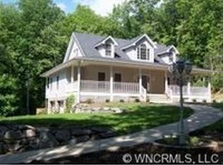 34 Alpen Rose Way, Horse Shoe, NC 28742