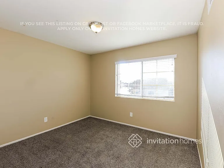 39402 Calistoga Dr — Photo 12