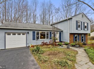 12406 Melmark Ct, Reston, VA 20191