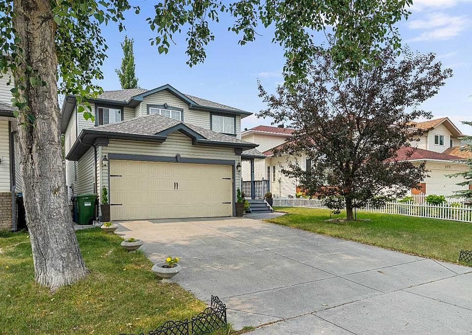 1st image of 224 N Arbour Ridge Way NW