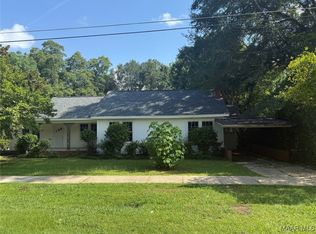 911 W Tuskeena St, Wetumpka, AL 36092