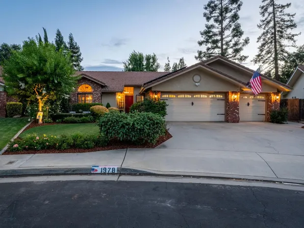 1978 Gibson Ave, Clovis, CA 93611
