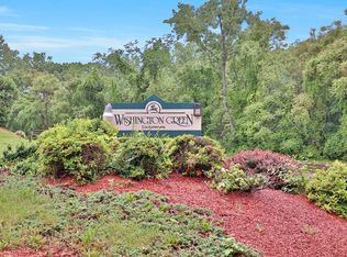 1158 Washington Grn, New Windsor, NY 12553