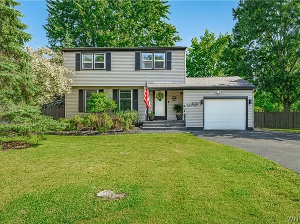 1076 Klein Rd, Buffalo, NY 14221