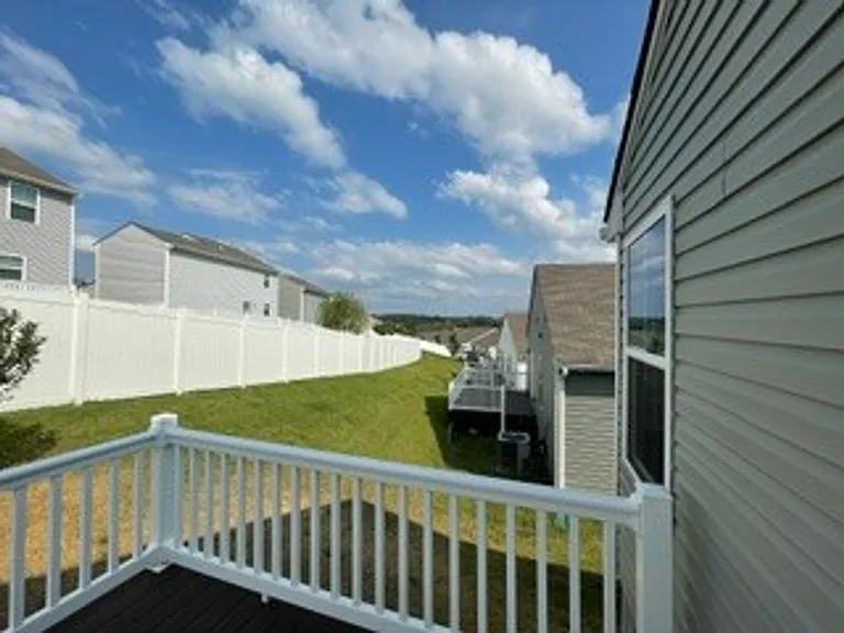 2716 Thornton Grove Blvd — Photo 4