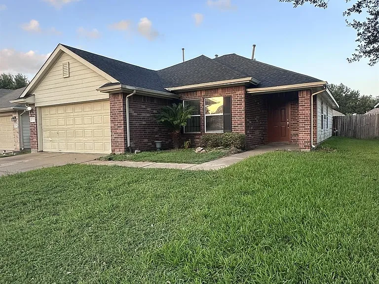 13007 Brentlawn Ct — Photo 2