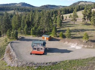 24 Greer Rd, Oroville, WA 98844