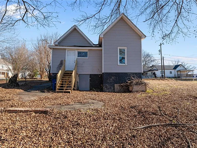 212 N Laura Wall Blvd — Photo 26