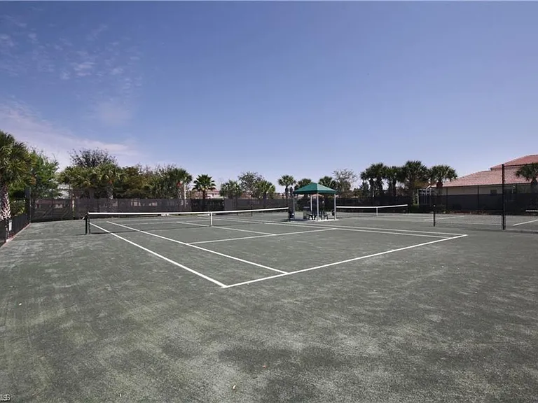 8995 Spring Mountain Way — Photo 22
