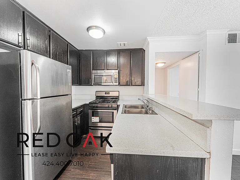 1522 N Formosa Ave — Photo 16