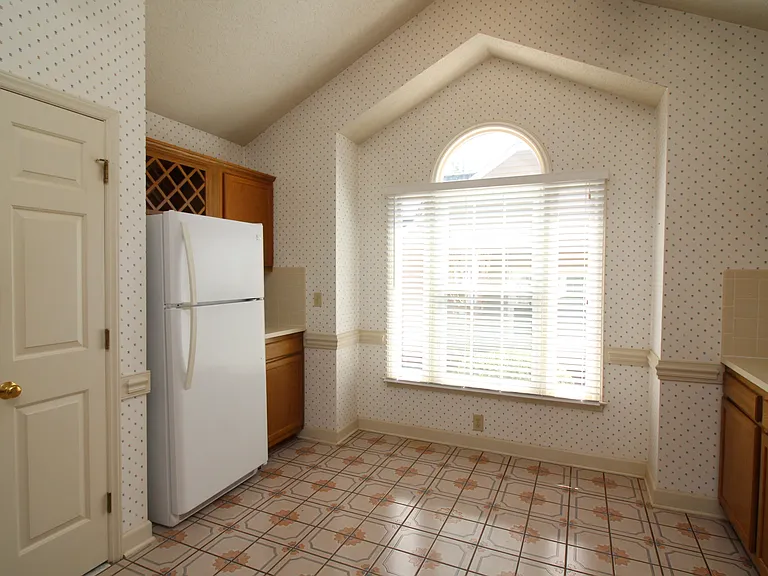 33 Cedar Knoll Dr — Photo 8