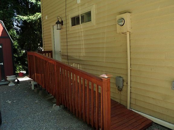 2nd image of 14610 NE 8th St