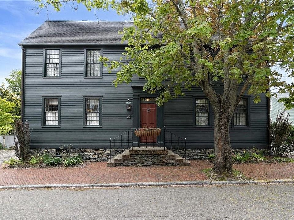 1st image of 20 Willow St