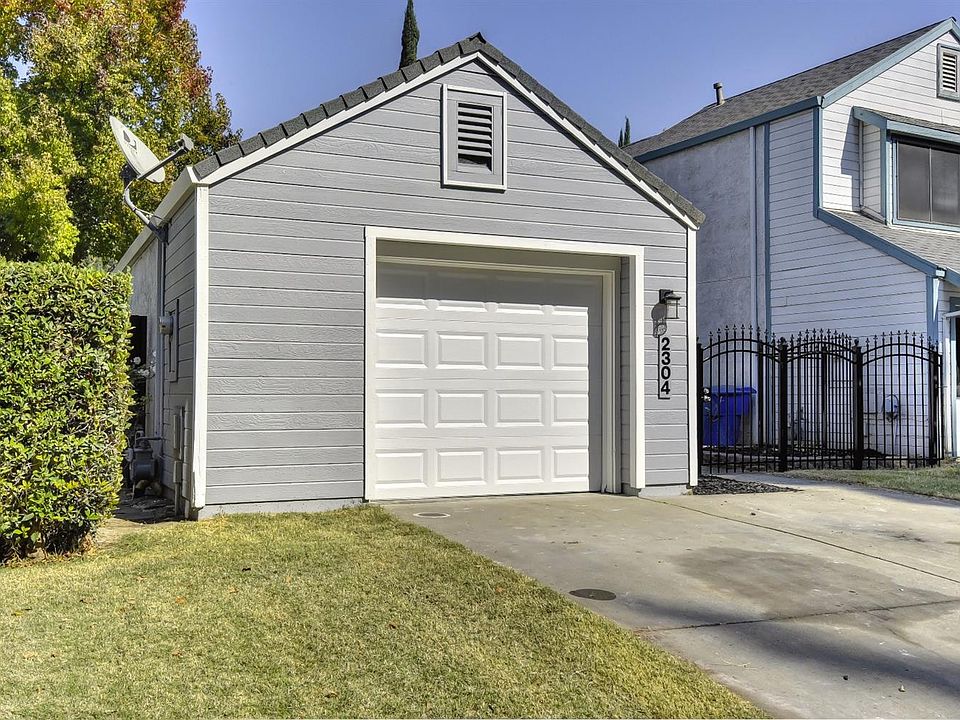 1st image of 2304 Sandcastle Way