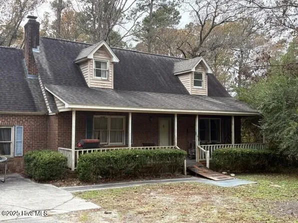 714 Porters Neck Road, Wilmington, NC 28411