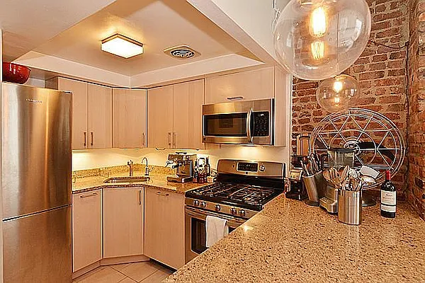 Rented by Living New York | media 25