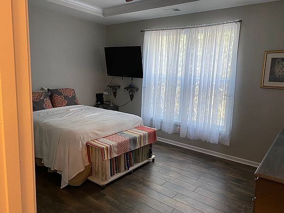 Master BR suite 1st floor