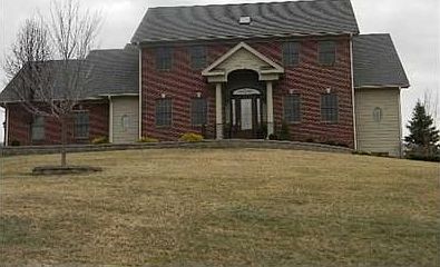 1st image of 2940 Grace Dr NE