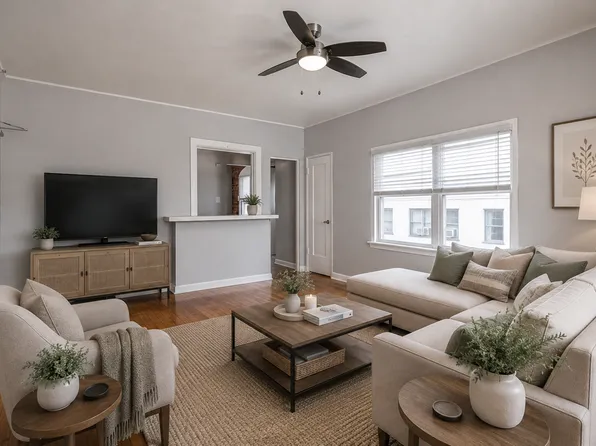 Normandie Summit | Cozy Studios and One Beds in Heart of LA