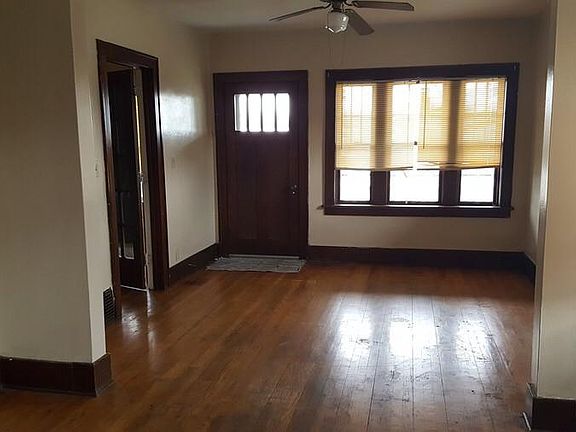 5th image of 1306-10 Villa Ave