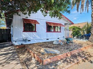 1023 Bush St, Santa Rosa, CA 95404