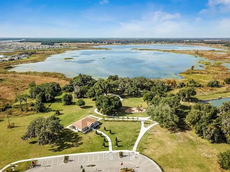 Eagle Park and King Lake