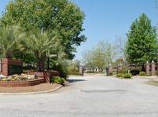 107 Macintosh Ln, Centerville, GA 31028