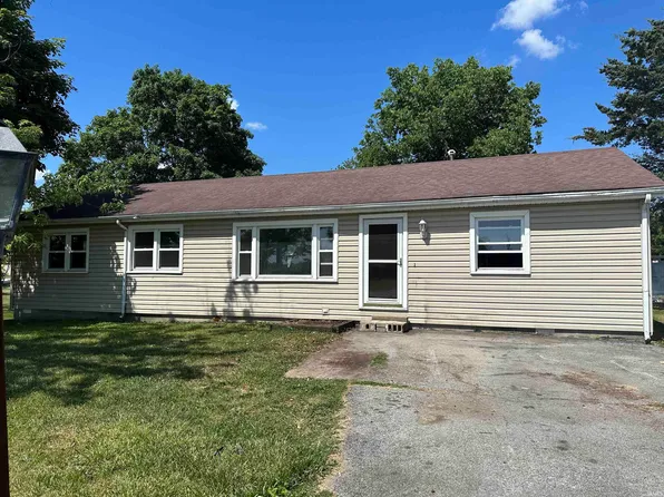1138 S Main St, Upland, IN 46989