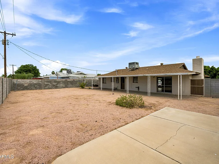 1234 E Riviera Dr — Photo 23