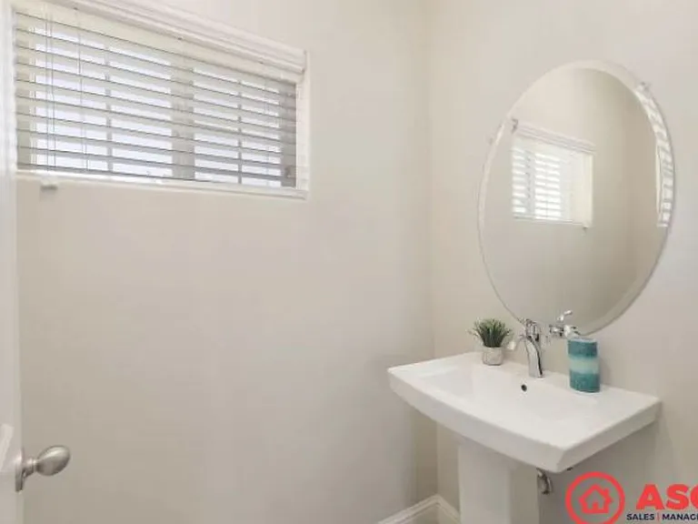 3704 Shady Village Ln — Photo 9