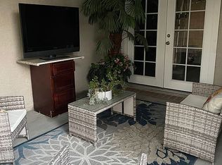 1 Cedarwood Dr, Pomona, CA 91766