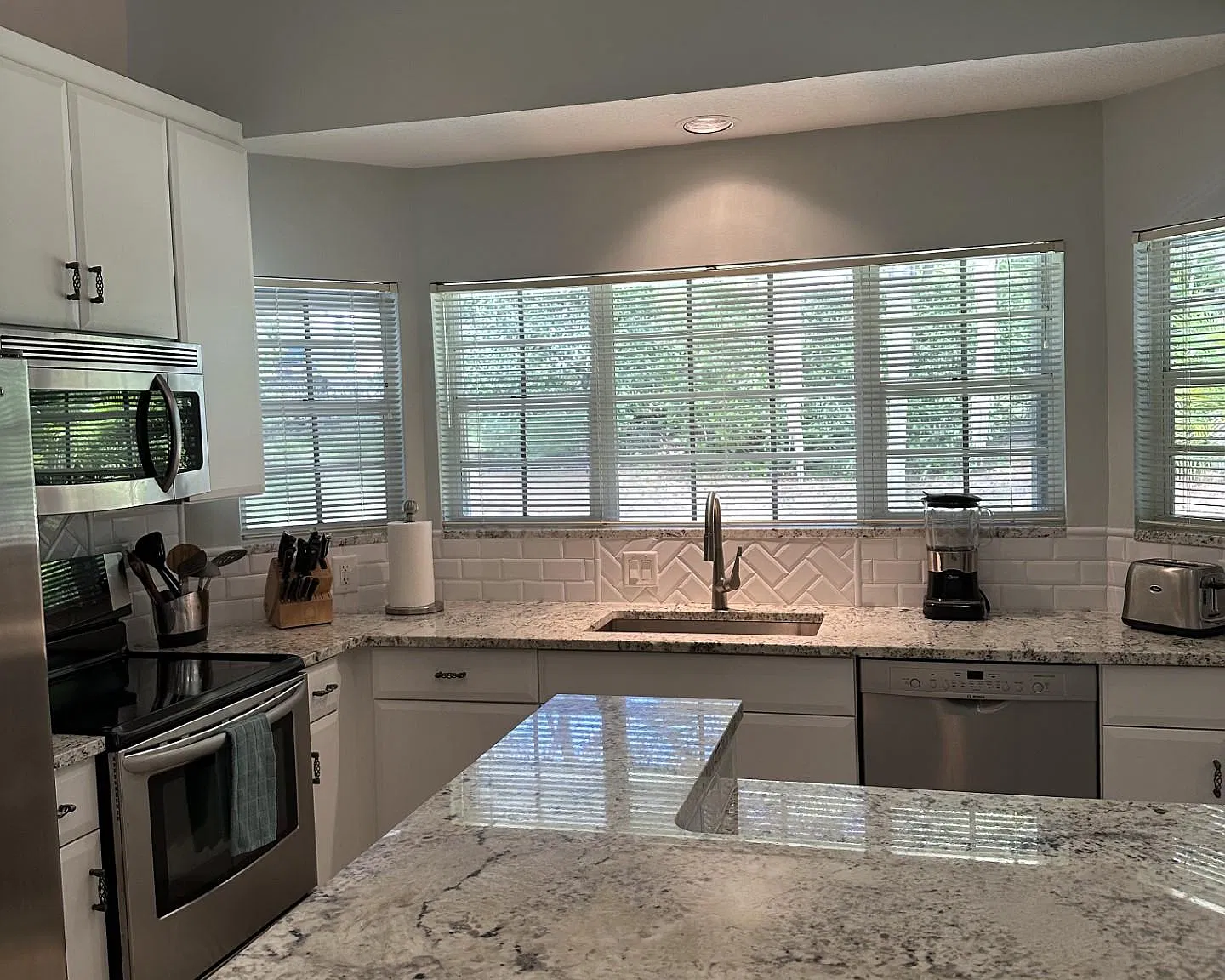 2 bed, 1254 sqft, $3,200 — Photo 4