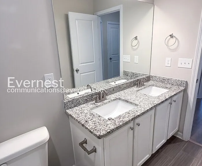 141 Culver St — Photo 15