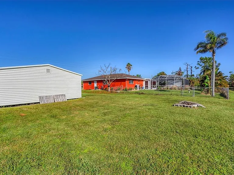 4154 Jennings Blvd — Photo 32
