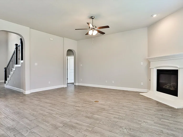253 Gill Point Ln — Photo 11