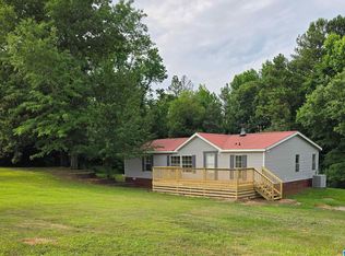 150 Red Deer Ln, Pell City, AL 35125