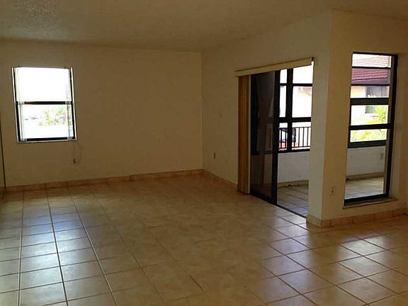 5th image of 10893 NW 7th St APT 23