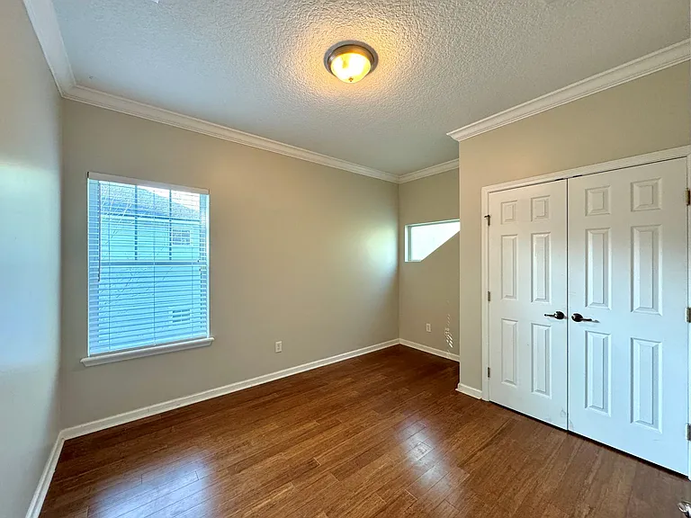 900 Paradise Ln — Photo 19