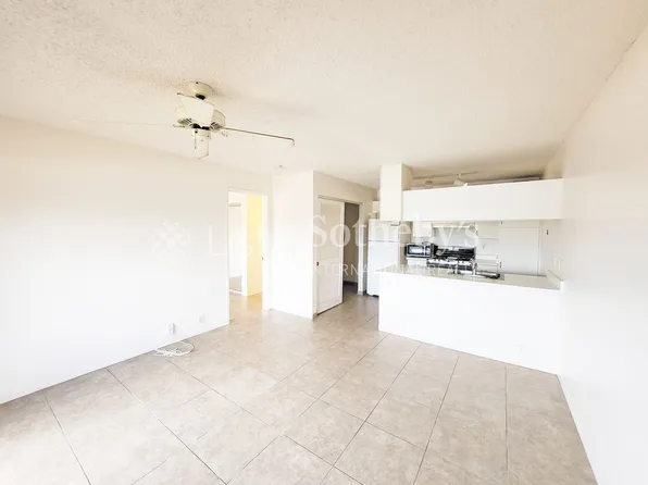 91-1135 Puamaeole St APT 20W, Ewa Beach, HI 96706