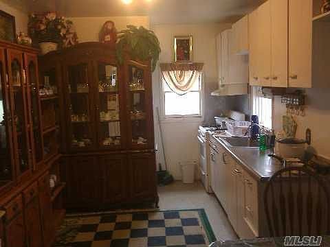 3rd image of 34 N 16th St