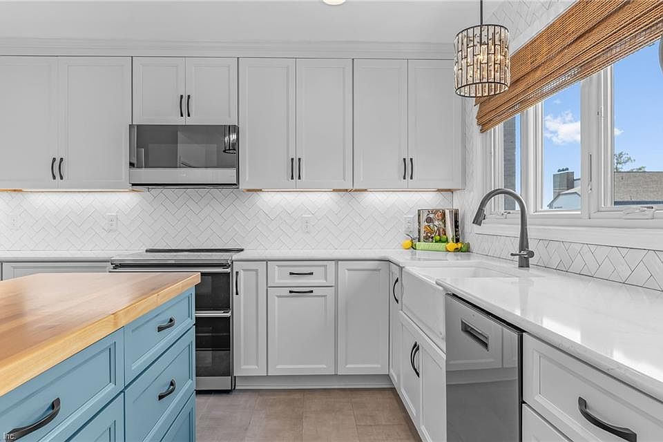 1st image of 4239 Hatton Point Ln #35