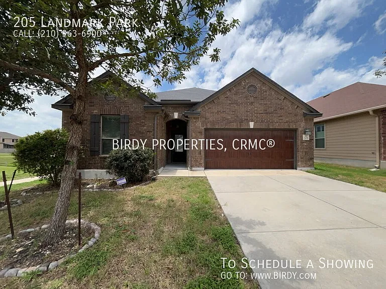 205 Landmark Park — Photo 40