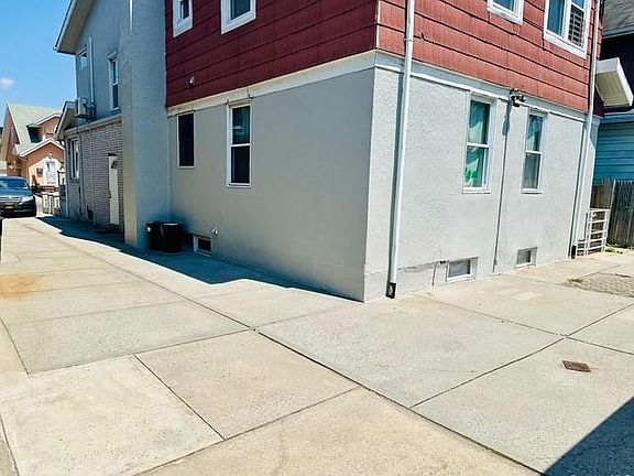 4th image of 2138 68th Street