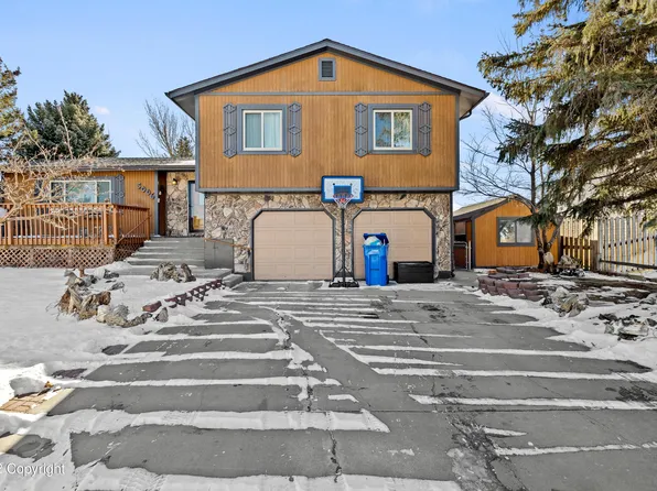 5006 Raven St, Gillette, WY 82718