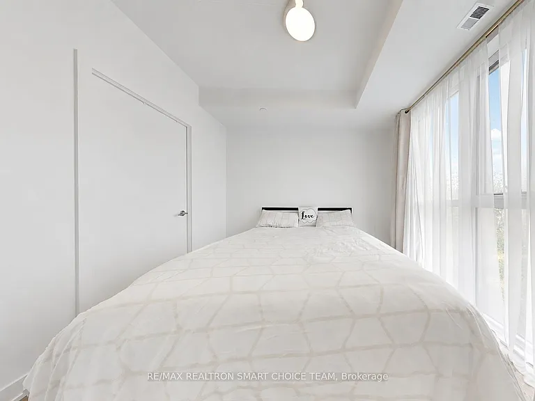 1005 Dundas St E #364 — Photo 16