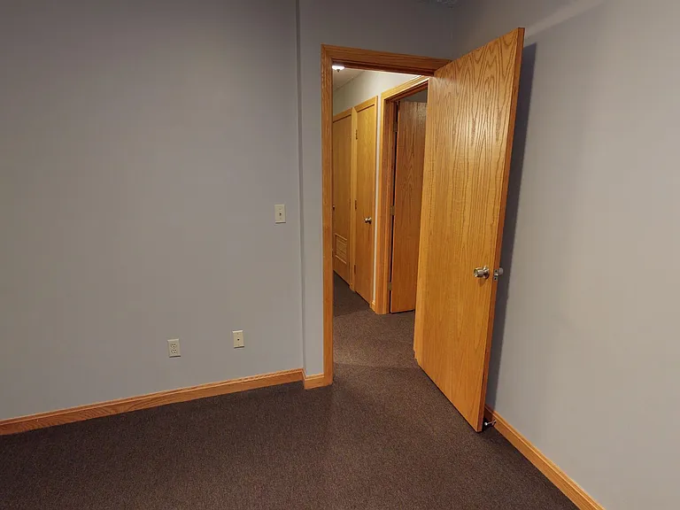 Millstream Apartments — Photo 32