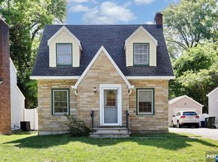 72 Belmar St, Demarest, NJ 07627